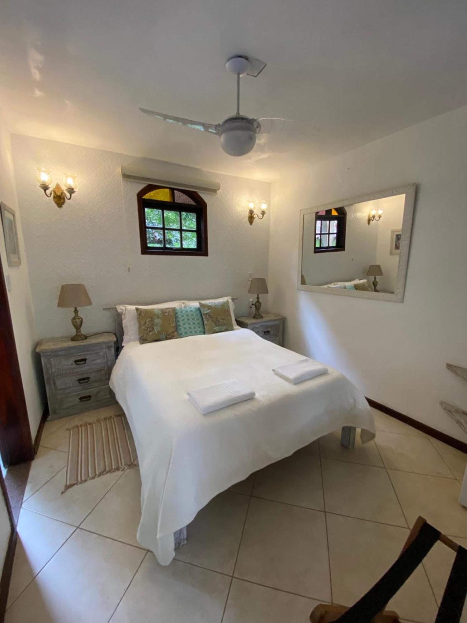 Aratinga Inn Vila do Abraao Exterior photo