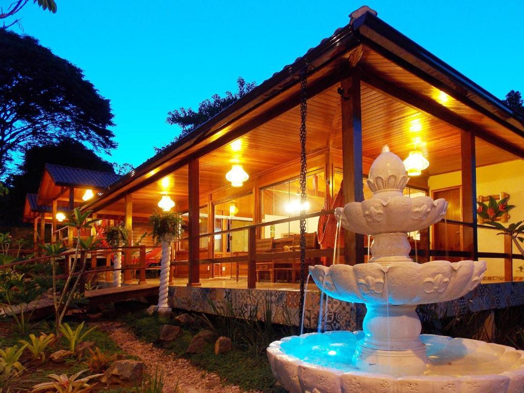 Aratinga Inn Vila do Abraao Exterior photo